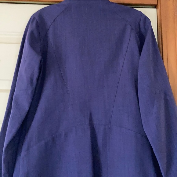 Isis Softshell Jacket - Picture 9 of 15